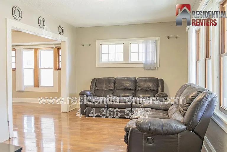 3220 W Madison St — Photo 3