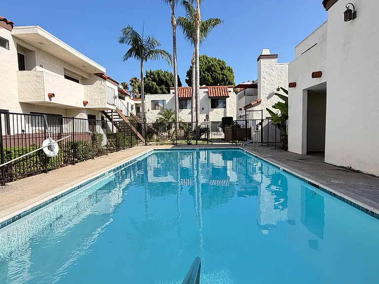 Gorgeous pool
