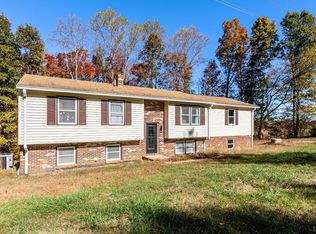 4945 Hixburg Rd, Pamplin, VA 23958