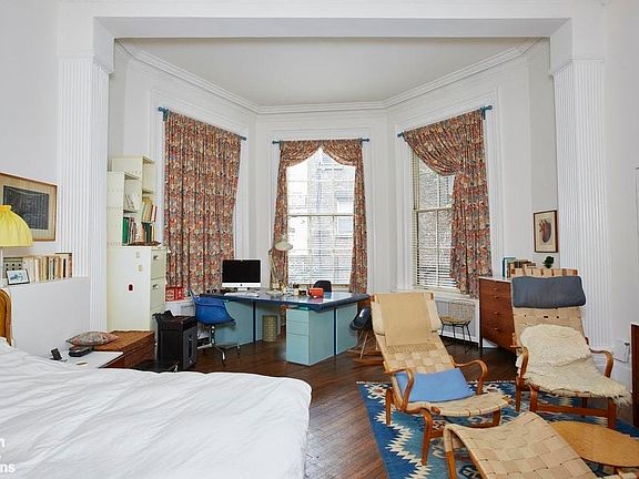 4th image of 29 W 10th St APT 2