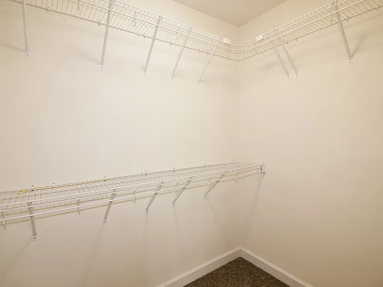 129 Lori Ln — Photo 36