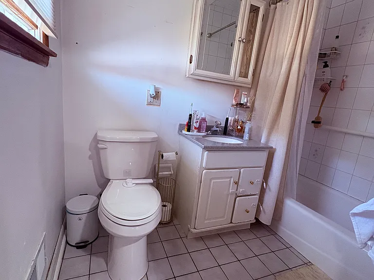 344 Valley Brook Ave #1 — Photo 14
