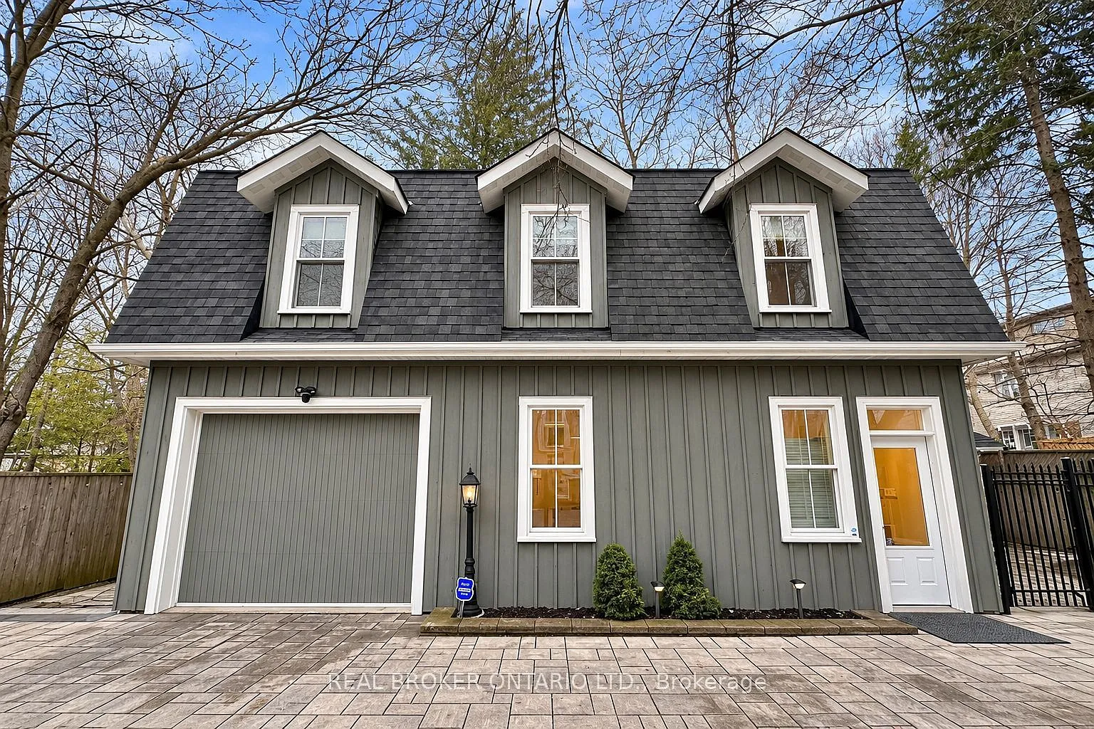 2 bed, $2,800 — Photo 1