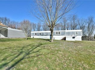 20 Walnut St, Burgettstown, PA 15021