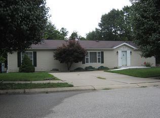 4112 W Red Rock Rd, Bloomington, IN 47403