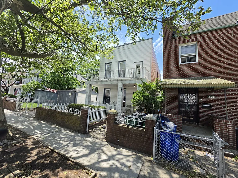 1366 E 58th St #3 — Photo 39