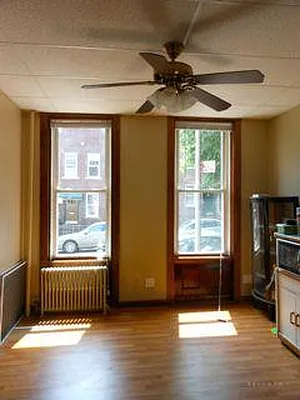 Rented by Triumph Property Group | media 2