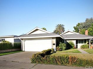 252 Camellia Ln, Costa Mesa, CA 92627