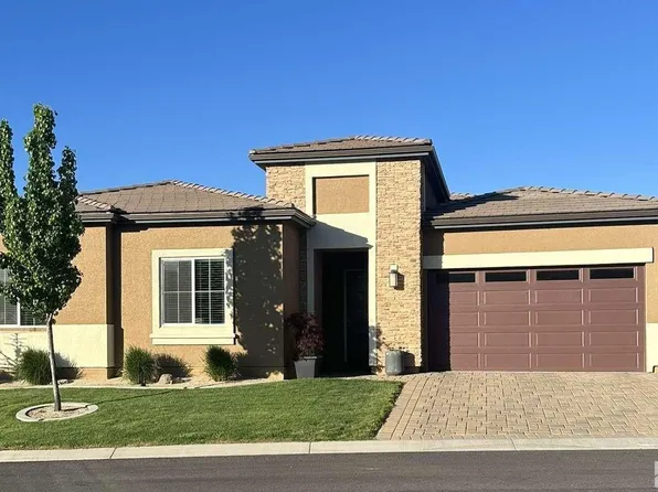 8390 Simsbury Dr, Verdi, NV 89439