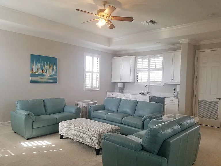 10908 Bullrush Dr — Photo 16
