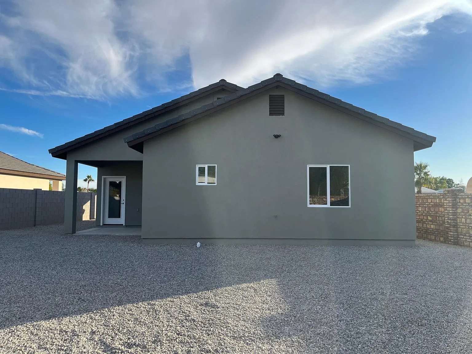 12584 E 34th Pl — Photo 2
