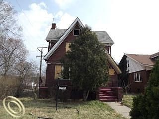 2nd image of 13450 Hartwell St