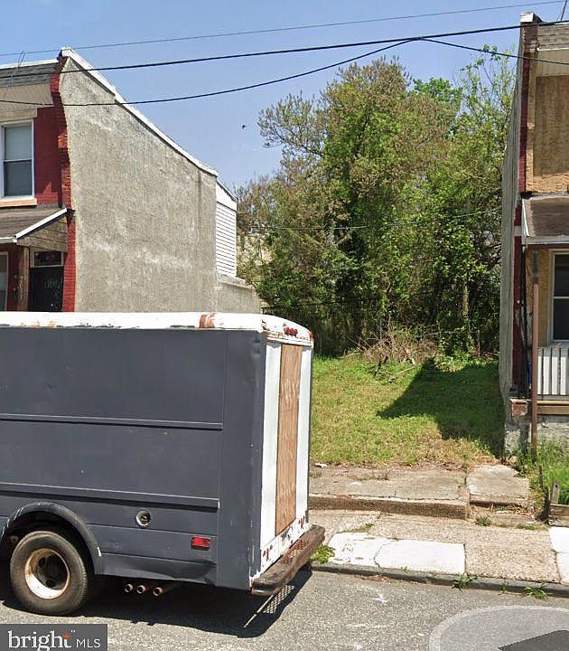 1st image of 2037 S 56th St