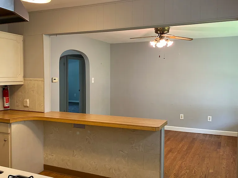 1331 Perryville Rd — Photo 6