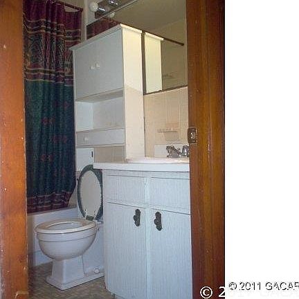 3rd image of 1431 NW 55th Ter