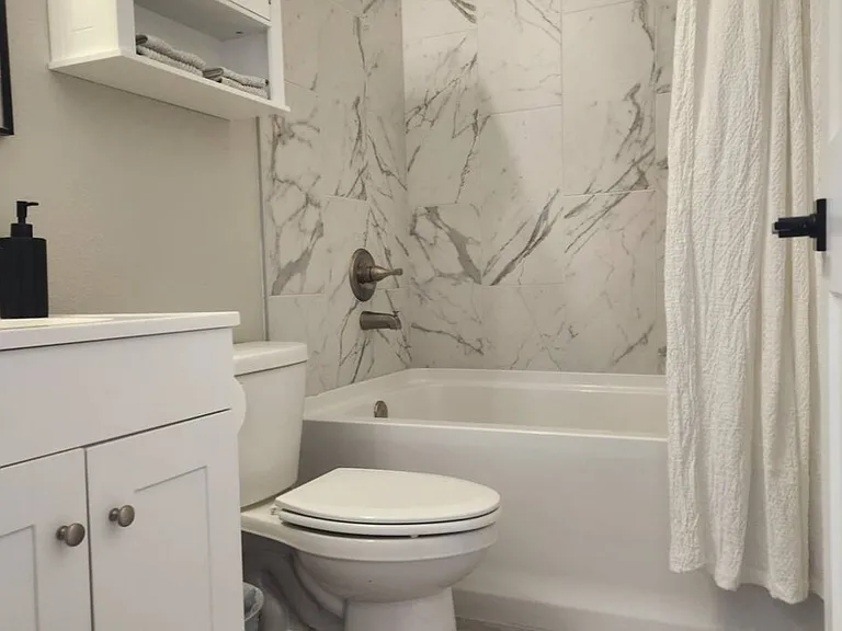 6384 W Flanders Ln — Photo 15