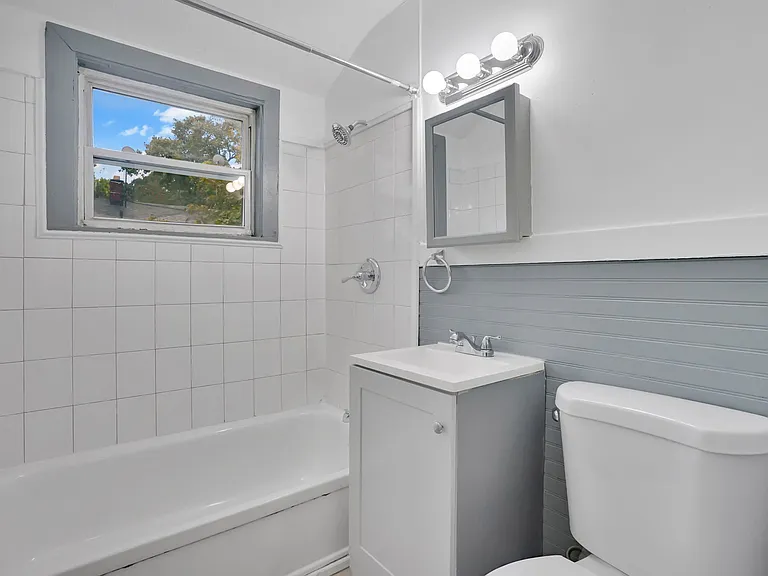 7 Decker Pl — Photo 17