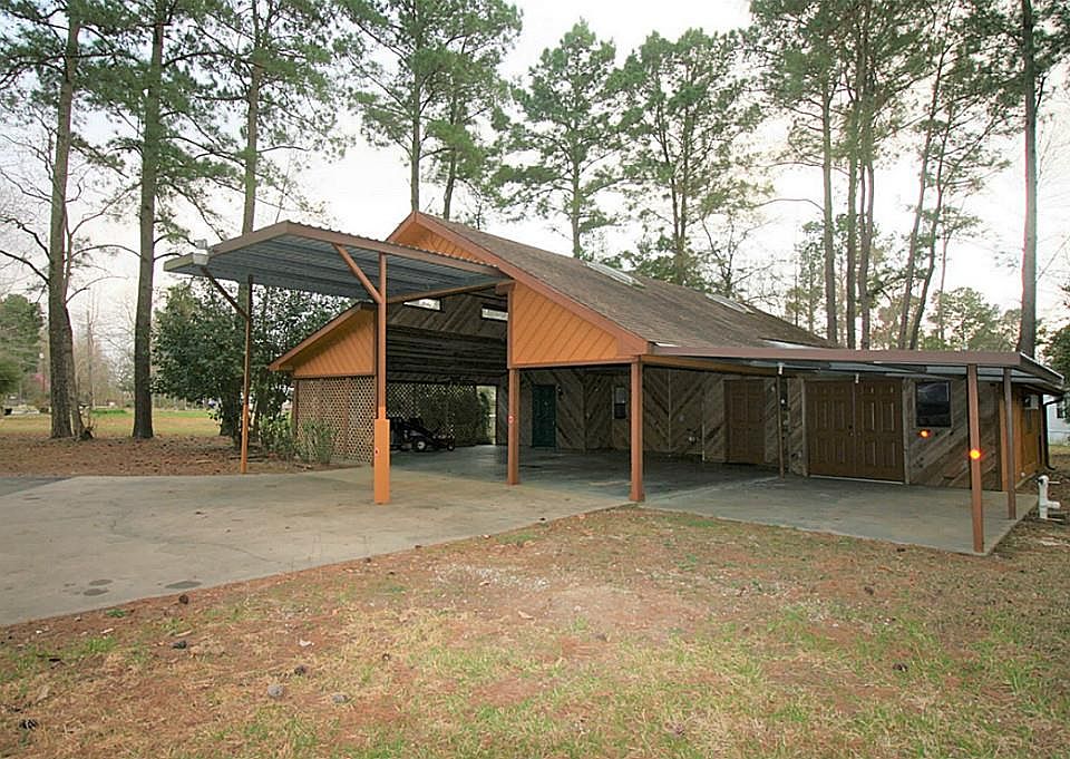1st image of 142 Sunrise Dr