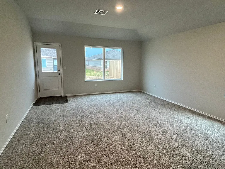 11625 Krew Way — Photo 3