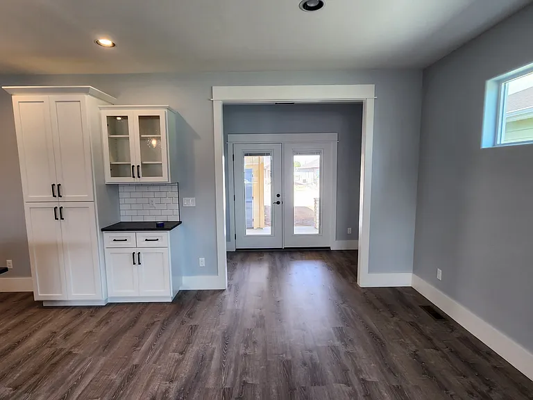 2035 Tanager St — Photo 4