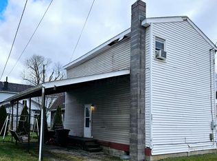 59 1/2 Central Ave, Utica, OH 43080