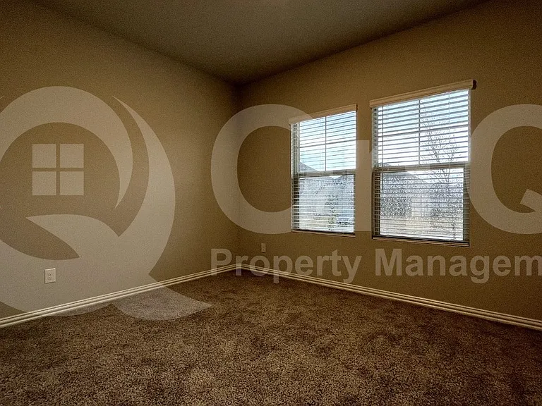 1608 Lannon Ln — Photo 20