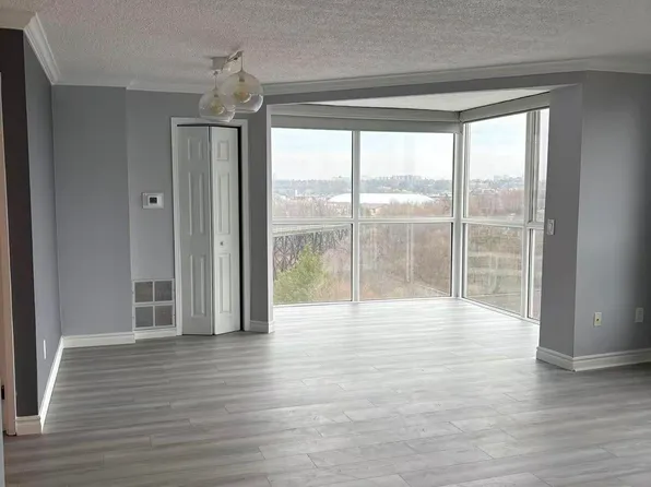 7 Concorde Pl, Toronto, ON