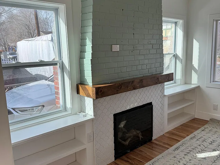 380 Broadway Blvd #1 — Photo 6