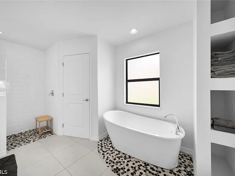 2204 SW 30th Terrace Cpe — Photo 27