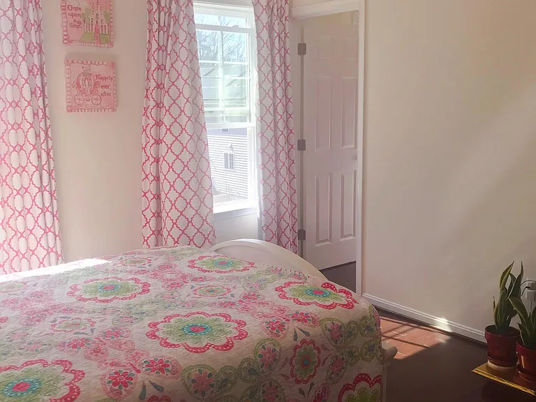 906 Saint Martins Loop — Photo 18