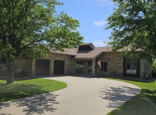 503 Darryl Ln, Olpe, KS 66865