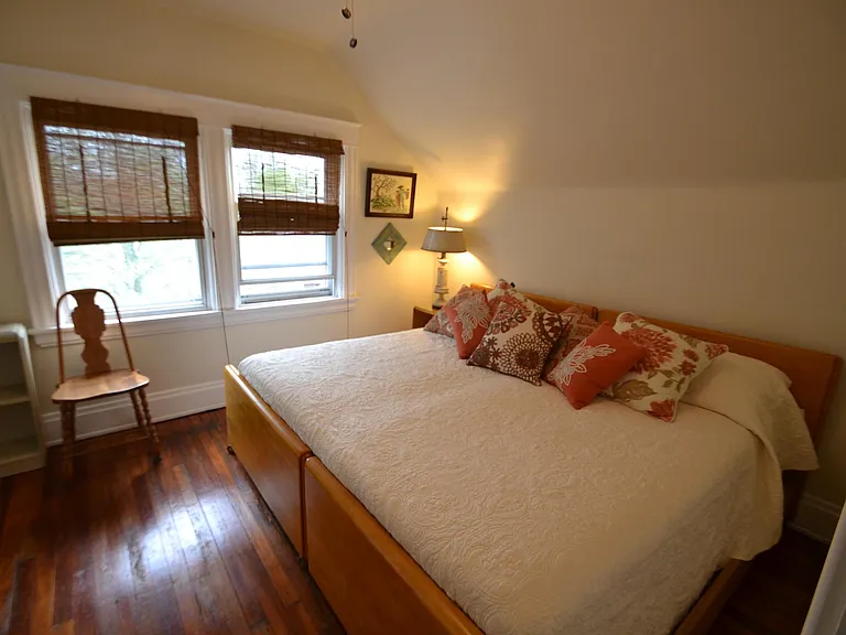 574 Terrace Ave #3 — Photo 13