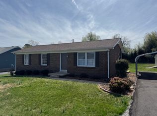 221 Phillips St, Cookeville, TN 38506