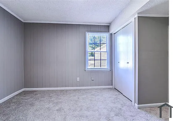 305 Red Roan Pl — Photo 9