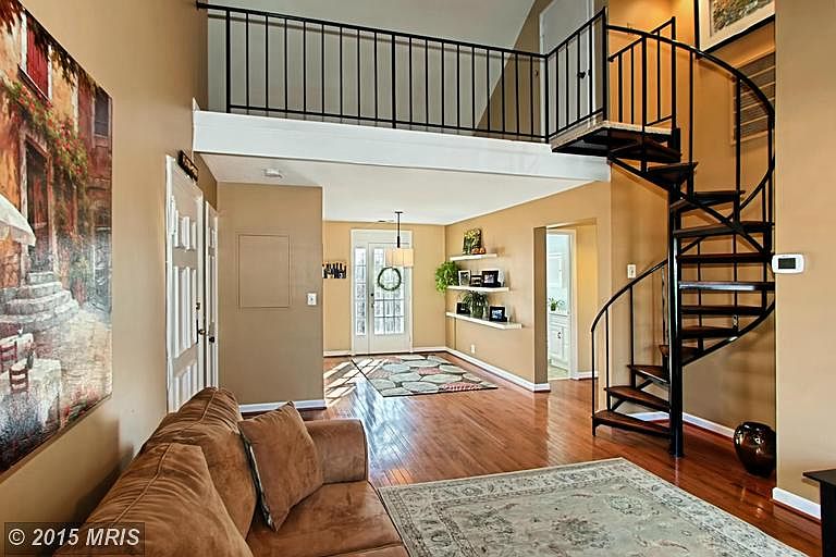 1st image of 2920 S Buchanan St APT C2