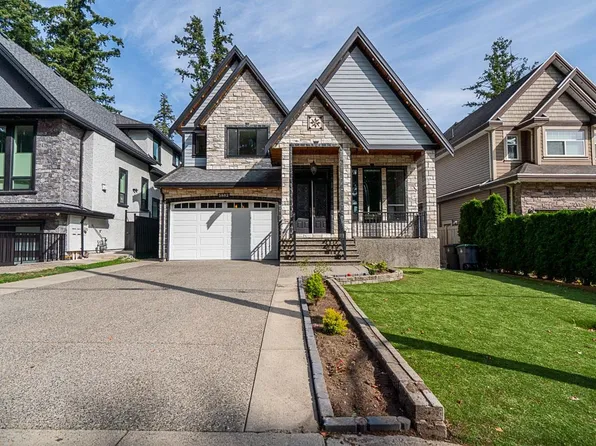 5882 126th St, Surrey, BC V3X 1V8