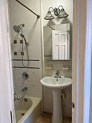 Rented by Alexander Bilu, LREB