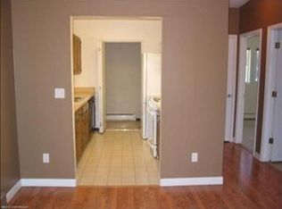 9205 Strathmore Dr, Anchorage, AK 99502