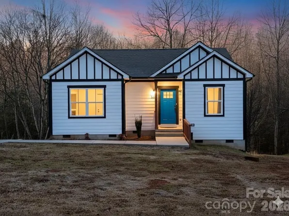 1346 39th Street Cir SW, Hickory, NC 28602