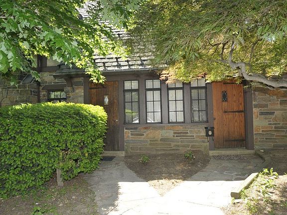 Separate In-Law Suite