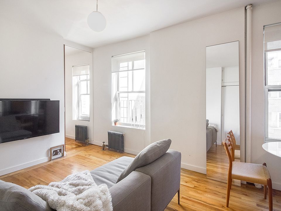 1st image of 316 Mott St APT 1F