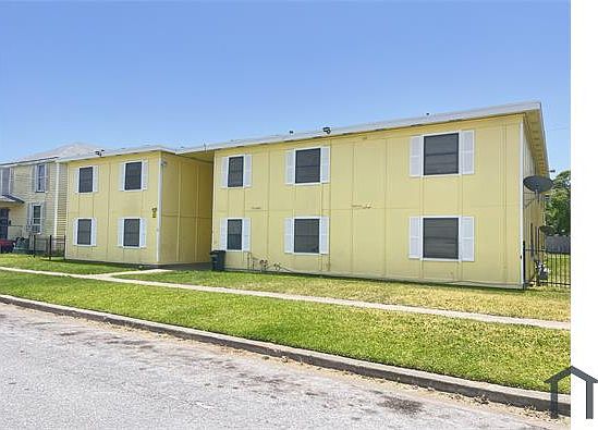 1st image of 4215 Avenue N 1/2