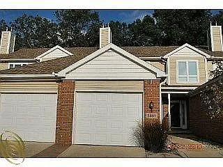 5557 Woodruff Shore Dr photo 1