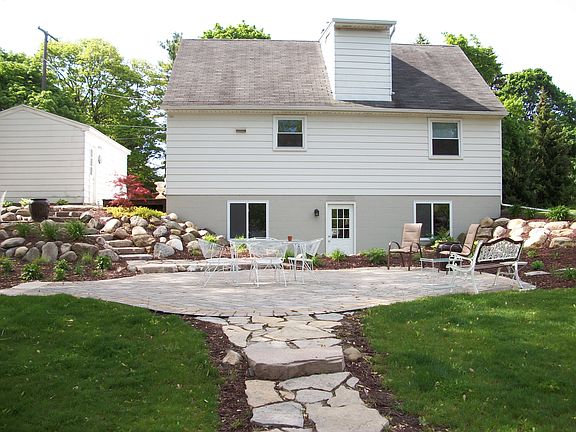 2nd image of 2280 Seminole Dr