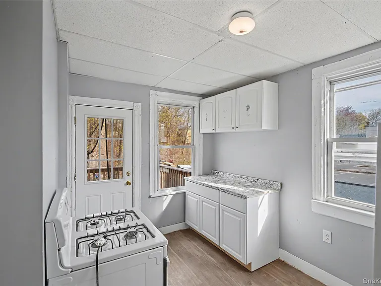 139 N Hamilton St #2 — Photo 12