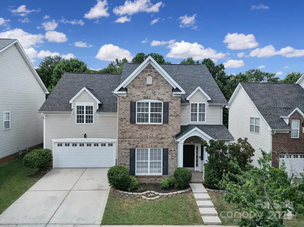 13425 Meadowmere Rd, Huntersville, NC 28078