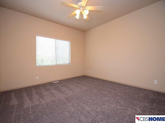 5th image of 4912 N 165th St
