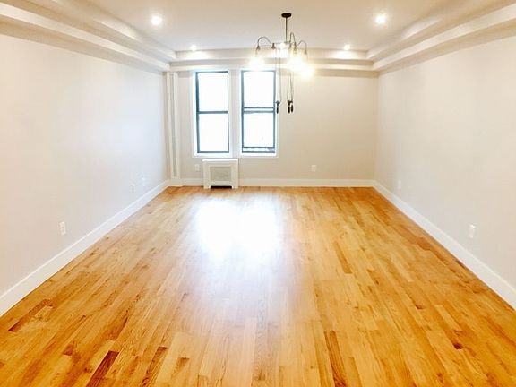 2nd image of 320 Empire Blvd APT 3B