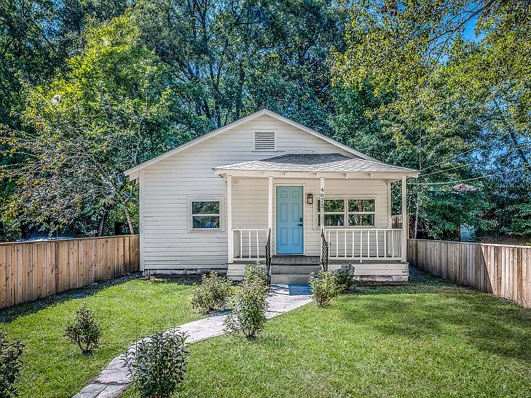 4673 Hassell Ave — Photo 1