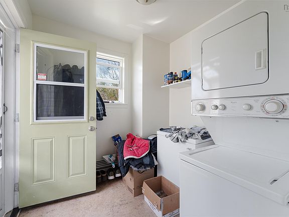 5th image of 28 Longley Mountain Rd
